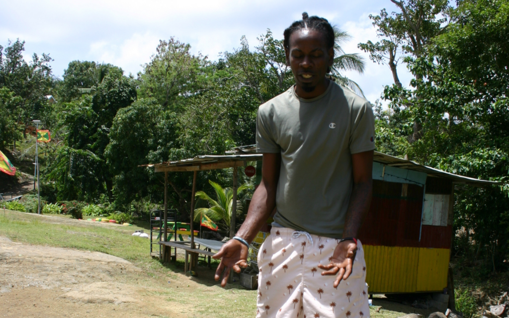 Guide explaining the natural sulphur springs in northern Grenada